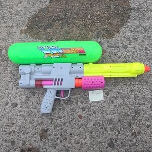 Vintage 90s Extra Power Super Soaker XP 75 Larami 1993 Working Slight Leak